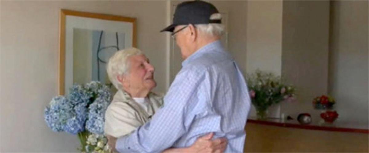 Great Valentine reunion: 93-year-old World War II veteran finds wartime girlfriend in Australia